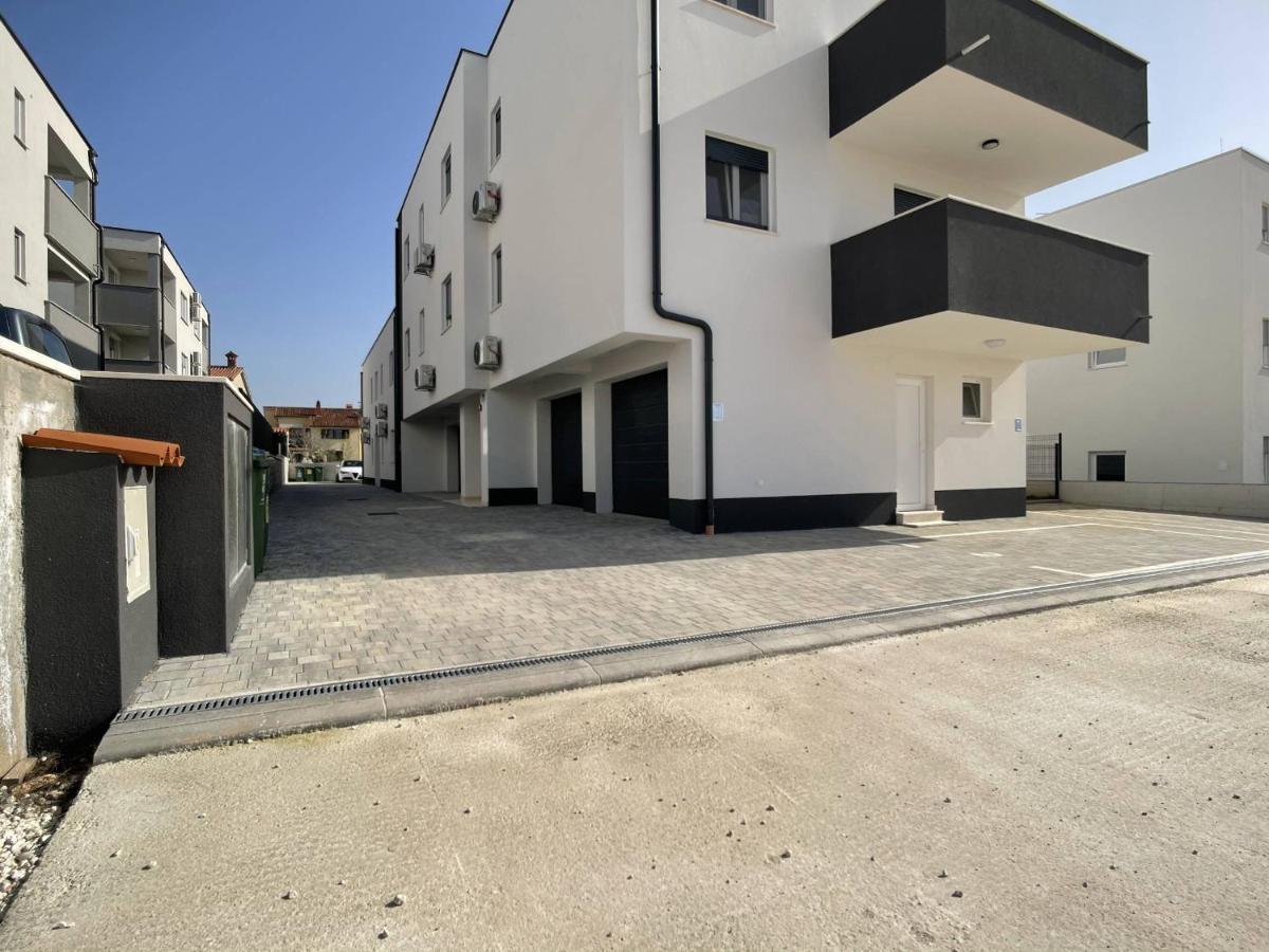 Apartment Kate Pula Exterior photo